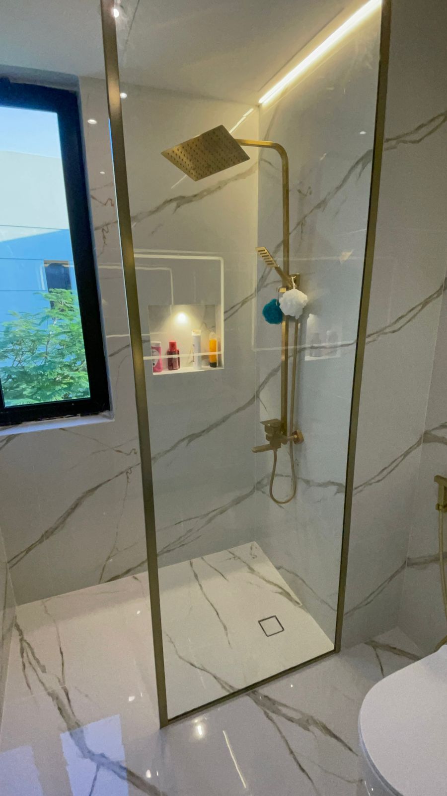 0c9a68e4-2a91-4b2e-b553-246d65c62ba3